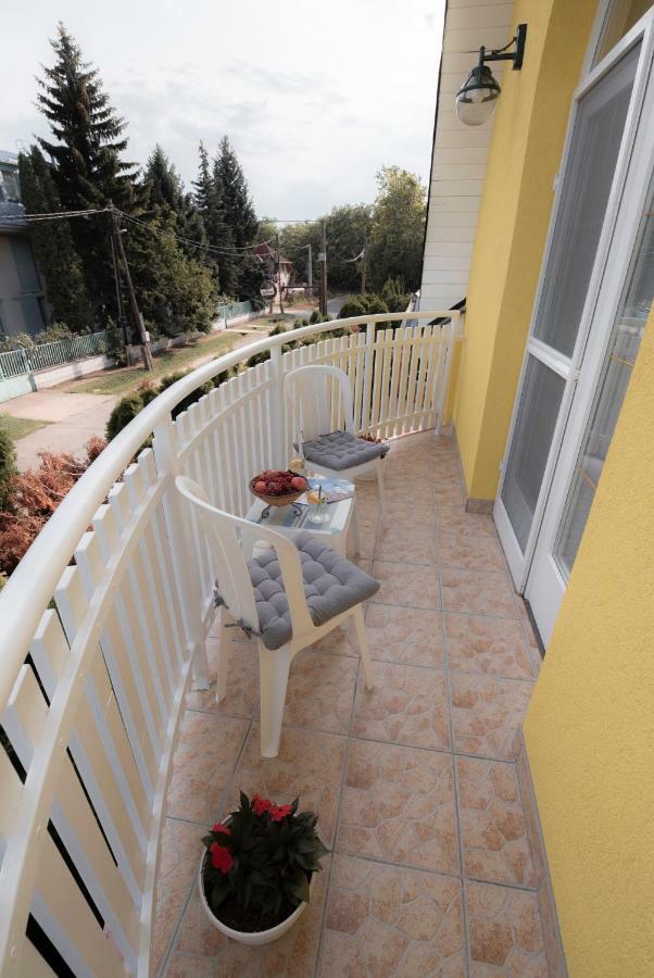 Boglarka Panzio - Etterem Hotel Mezokovesd Luaran gambar