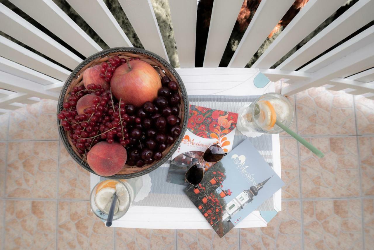 Boglarka Panzio - Etterem Hotel Mezokovesd Luaran gambar